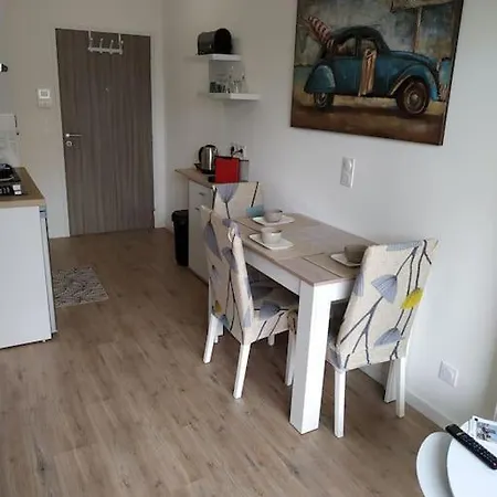 Апартаменты La Rochelle- Studio Tout Confort *
